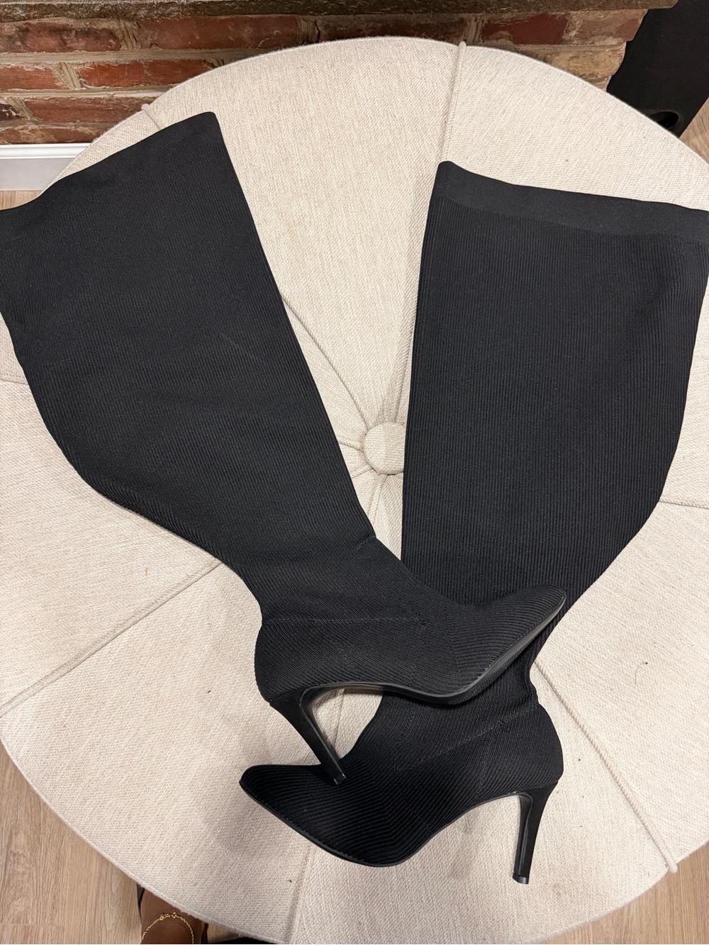 Torrid NWT Black Wide Leg Knee-High Stretch knit Boots size 10